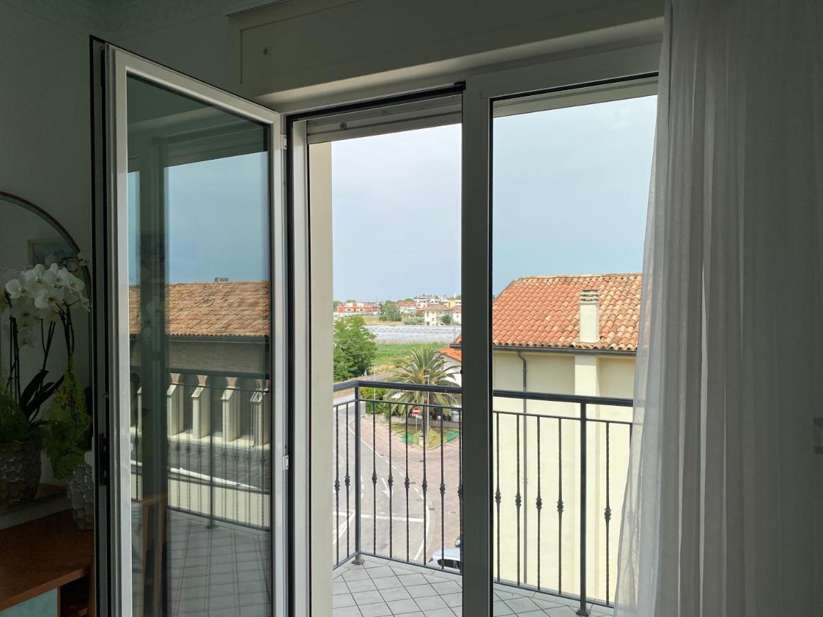 Hotel Capri Bellaria-Igea Marina Exterior photo
